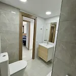Daire New Square Tiki *