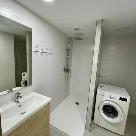 Apartament New Square Tiki