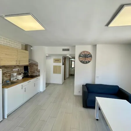New Square Tiki Appartement Benidorm