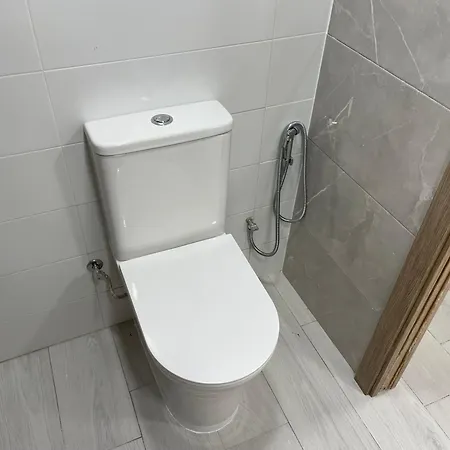Apartament New Square Tiki