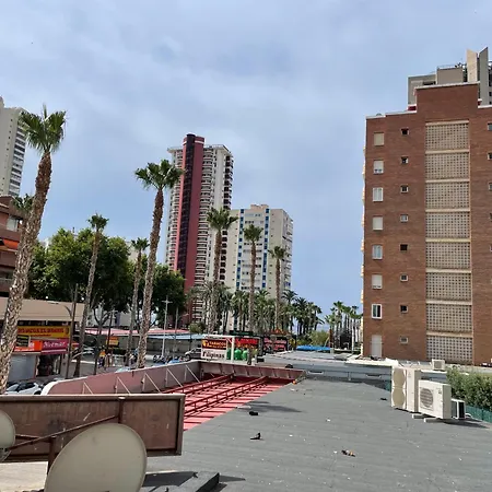 New Square Tiki Apartament