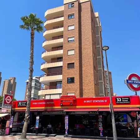 Apartament New Square Tiki